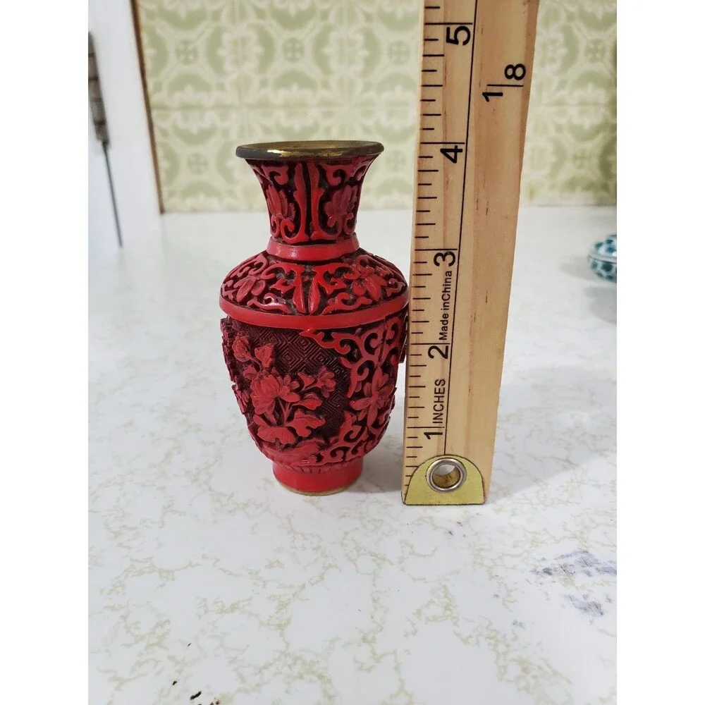 Vintage Chinese Cinnabar Vase Hand Carved Enamel Red Cinnabar Oriental